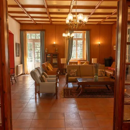 New Helvetia Historic Hotel