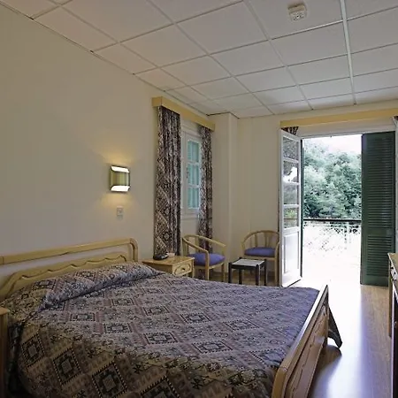 New Helvetia Historic Platres