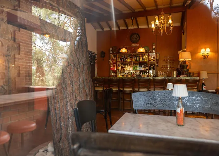 Hotel New Helvetia Historic