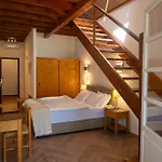 New Helvetia Historic Hotel