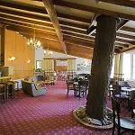 Hotel New Helvetia Historic Platres