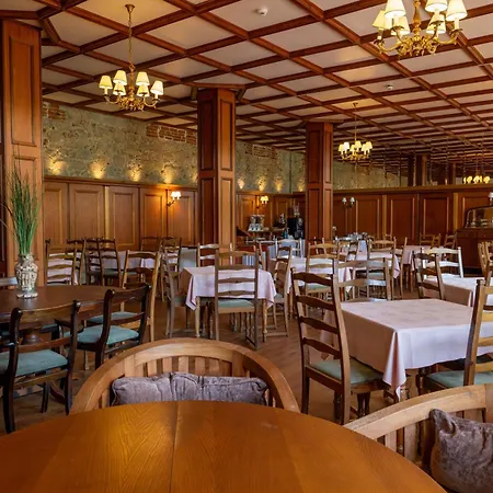 New Helvetia Historic فندق 3*