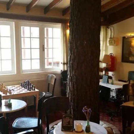 Hotel New Helvetia Historic 3*