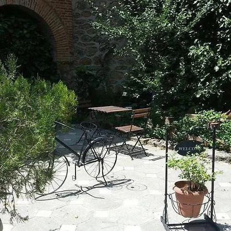 New Helvetia Historic 3* بلاتريس