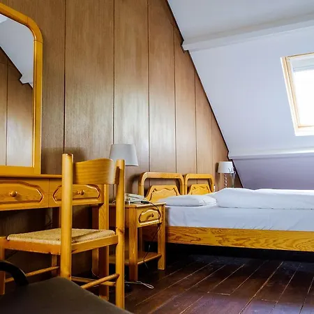 New Helvetia Hotel