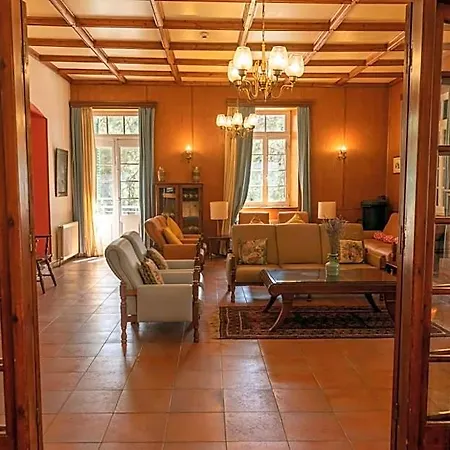 New Helvetia Historic 3*