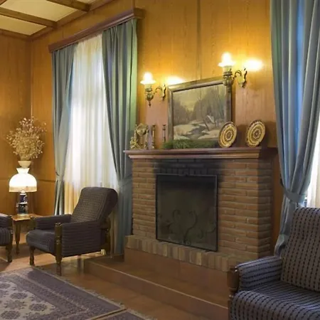 New Helvetia Historic Hotel