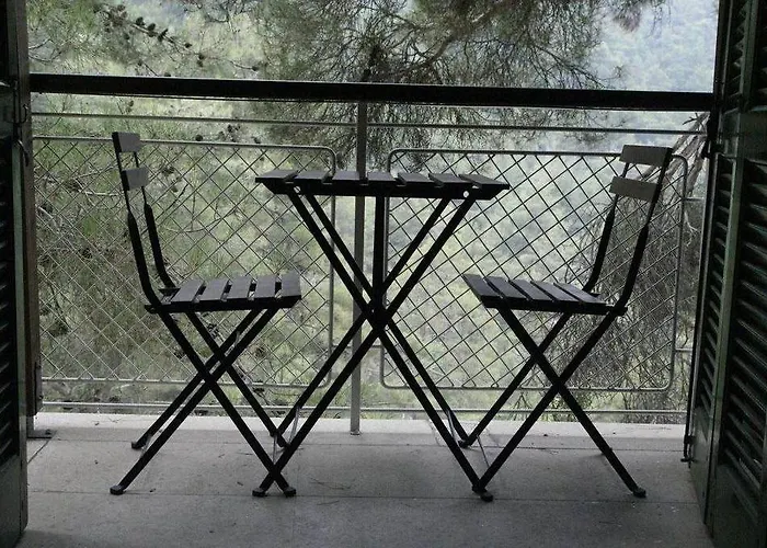 New Helvetia Historic 3* Platres