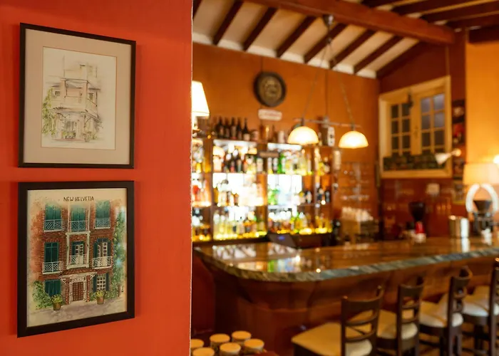 New Helvetia Historic 3* Platres